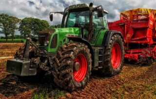 Macchinari agricoli al top: l'importanza degli oli lubrificanti con il caldo estivo